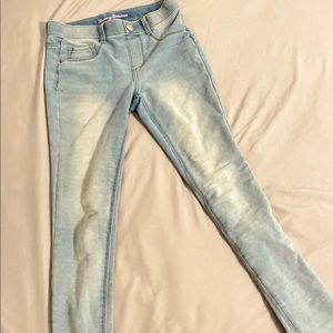 Tommy Bahama Light Washed Jeans Size 12 US KIDS